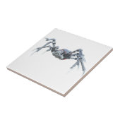 Robot spin in grijs, rood en zilver tegeltje (Zijkant)