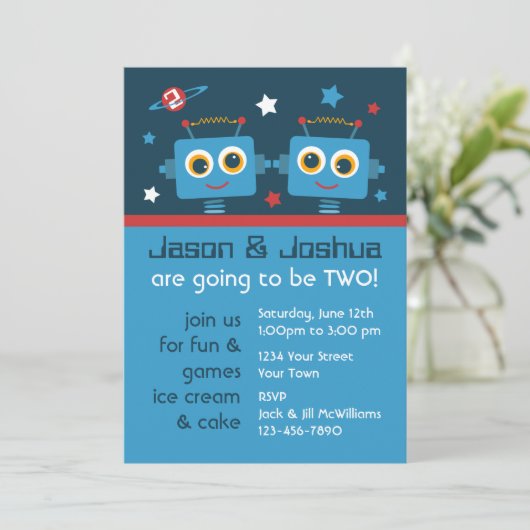 Robot Twins 2e verjaardag Aangepaste uitnodigingen (Staand voorkant)