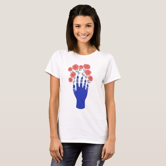 Robothand met bloeiende Rozen artwork T-shirt (Voorkant volledig)
