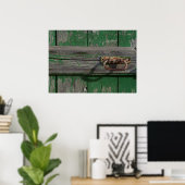 Robuust deurhandvat op groene deur poster (Thuiskantoor)