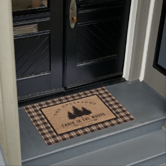 Robuust land Familienaam Cabin in de Bossen Deurmat