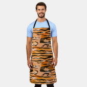 Robuust naadloos tijgerpatroon, perzikkleur schort (Gedragen)