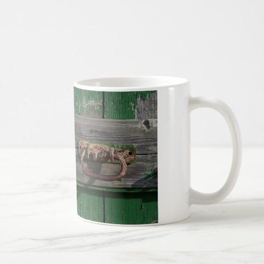 Robuuste deurhandgreep op groene deur koffiemok (Rechts)