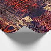 Robuuste houten deur met antiek remslot cadeaupapier (Hoek)