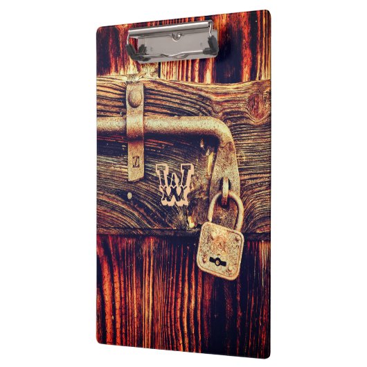 Robuuste houten deur met antiek remslot klembord (Links)