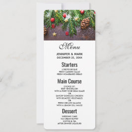 Robuuste kersttafel met pine en sneeuw kaart