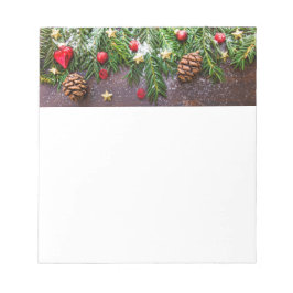 Robuuste kersttafel met pine en sneeuw notitieblok