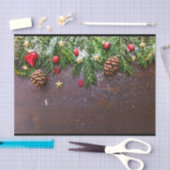 Robuuste kersttafel met pine en sneeuw tissuepapier (Craft)