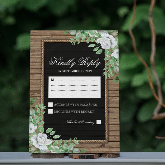 Robuuste respons | Organic Greenery Wedding RSVP