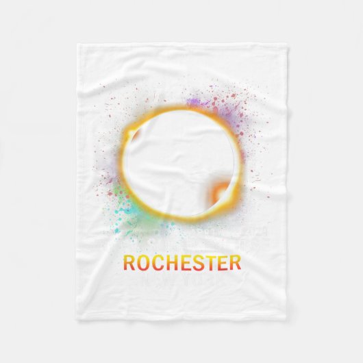 Rochester New York totale zonsverduistering april  Fleece Deken (Voorkant)