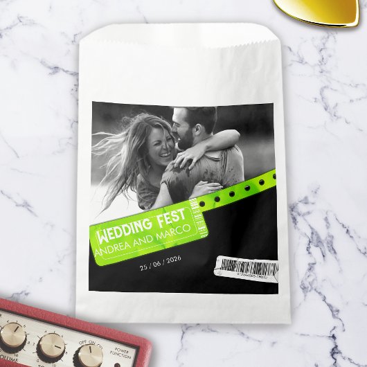 Rock and Roll Wedding Ticket Concert Boarding Pass Bedankzakje