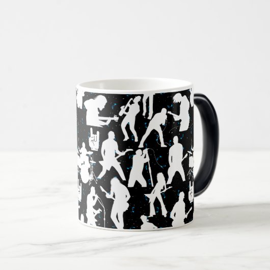 Rock Band Silhouette Pattern.w Black BG Magische Mok (Voorkant rechts)