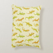 Rock beklimt Geckos op geel - naadloos patroon. Accent Kussen (Achterkant (Verticaal))
