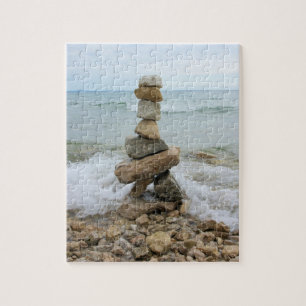 Rock Cairn bij het meer - 8 x 10 - 110 pcs Legpuzzel