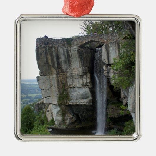 Rock City Waterfall Metalen Ornament (Voorkant)