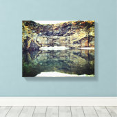 Rock Cliff Wall reflectie in Natuur 3 Canvas Afdruk (Insitu (Houten vloer))