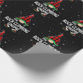 Rock Climbing Gnome Buffalo Plaid Matching Family Cadeaupapier (Hoek)