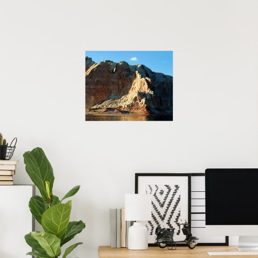 Rock-formaties op het Powell-meer in het Arizona-P Poster (Thuiskantoor)