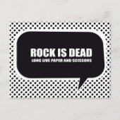 ROCK IS DOOD. LONG LEVENDE PAPIER EN SCISSORS. BRIEFKAART (Voorkant)