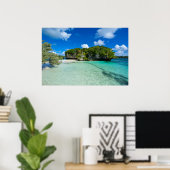 Rock Islet on the Beach Poster (Thuiskantoor)