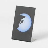 Rock-klimmer op Pap bergbeklimmer Full Moon Blue Reclamebord Met Voetstuk (Voorkant)