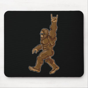 Rock on Bigfoot sasquatch loves Rock and Roll Sung Muismat