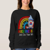 Rock The Test  Teacher Testing Day Rainbow Gnomes Trui (Voorkant)