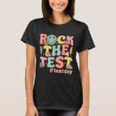 Rock The Test Testing Day Retro Motivational Teach T-shirt (Voorkant)