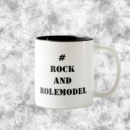 #RockandRolemodel - Zwart bewerkbaar. Tweekleurige Koffiemok