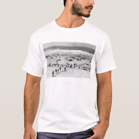 Rockaway, Oregon Beach Scene and Swmers T-shirt (Voorkant)
