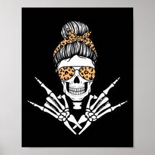 Rocker Skeleton Hand Rock op Leopard Messy Bun Hal Poster