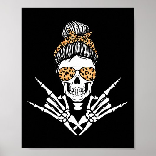 Rocker Skeleton Hand Rock op Leopard Messy Bun Hal Poster (Voorkant)