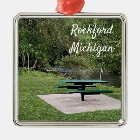 Rockford Michigan White Pine Walking Trail Metalen Ornament (Voorkant)