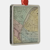 Rockford, Sterling en Rock-Herfsten Metalen Ornament (Rechts)