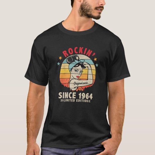 Rockin' sinds 1964 57th Birthday Retro 57 jaar oud T-shirt (Voorkant)