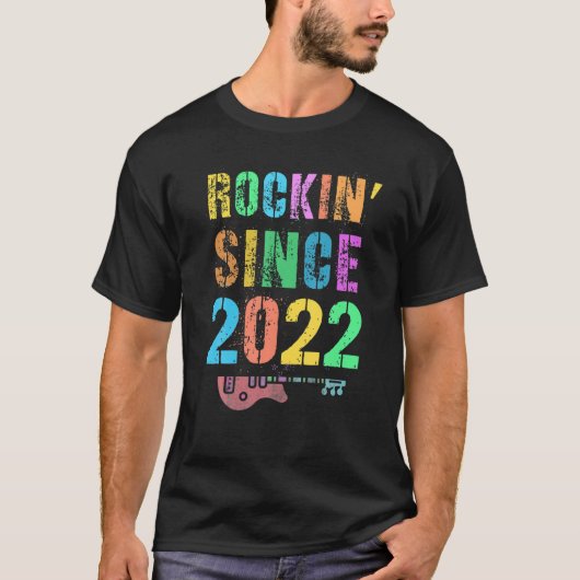 Rockin' sinds 2022  Rockstar Newborn Birthd T-shirt (Voorkant)