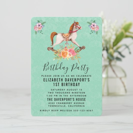  Rocking Horse met Floral Bouquet Birthday Kaart (Staand voorkant)