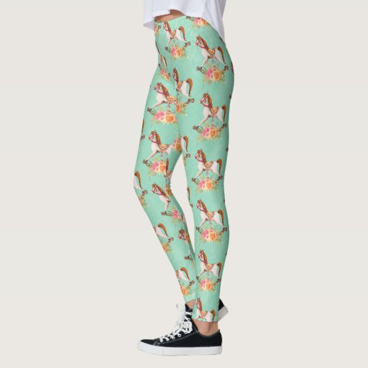  Rocking Horse met Floral Bouquet Leggings (Links)