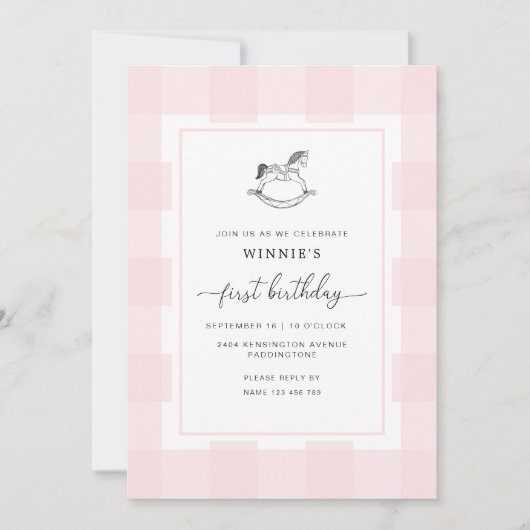 Rocking Horse Pink Gingham 1e verjaardag Uitnodigi Kaart (Voorkant)
