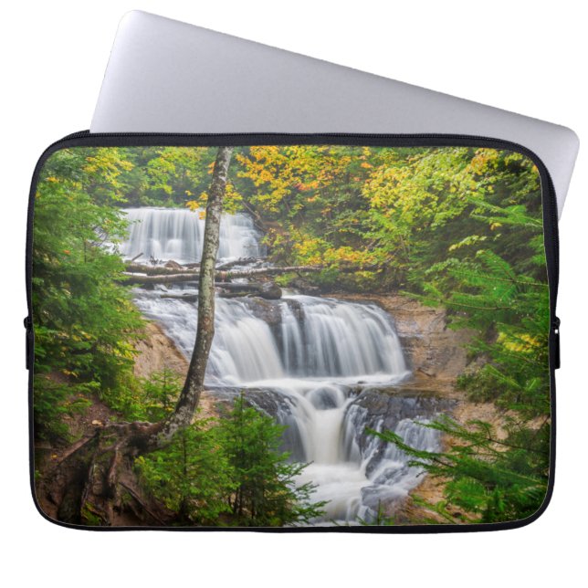 Rocks National Lakeshore, Sable Falls Laptop Sleeve (Voorkant)