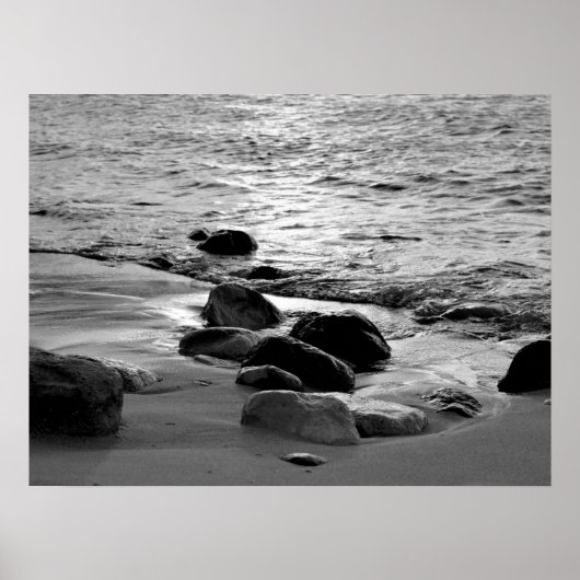 Rocks on Beach Photo 88 Poster (Voorkant)