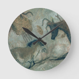 Rockschilderij met een paard en een koe, c.17000 B Ronde Klok