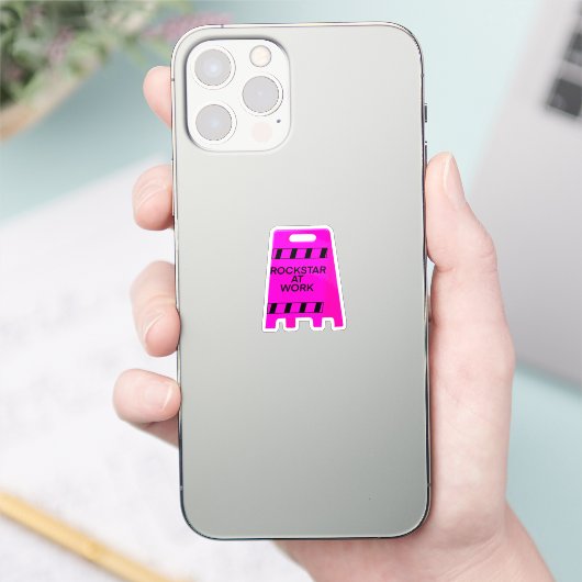 Rockstar at Work (roze) Sticker (Telefoon)