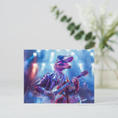 Rockstar Dinosaur op het podium Feestdagenkaart (Staand voorkant)
