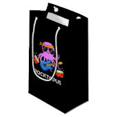 Rocktopus Funny Rock Band Octopus Pun Dark BG Klein Cadeauzakje (Voorkant Gekanteld)