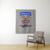 Rocky 82nd Airborne Division Silver Chute Wandkleed (In situ)