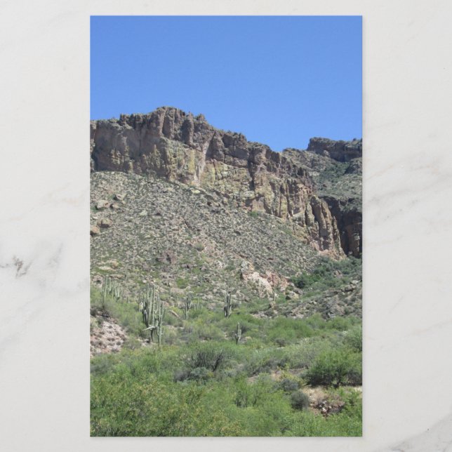 Rocky Apache Trail (Voorkant)