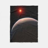 Rocky Exoplanet GJ 486 B in een baan om een rode d Fleece Deken (Voorkant)