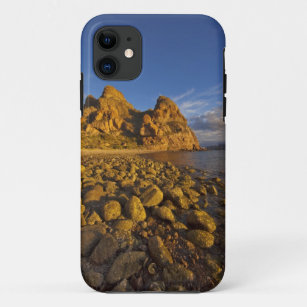 Rocky-kustlijn op Isla Carmen in de Golf van de Go iPhone 11 Hoesje