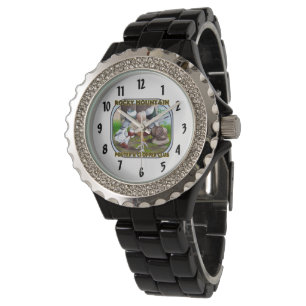 Rocky Mountain Club Logo Wrist Watch Horloge